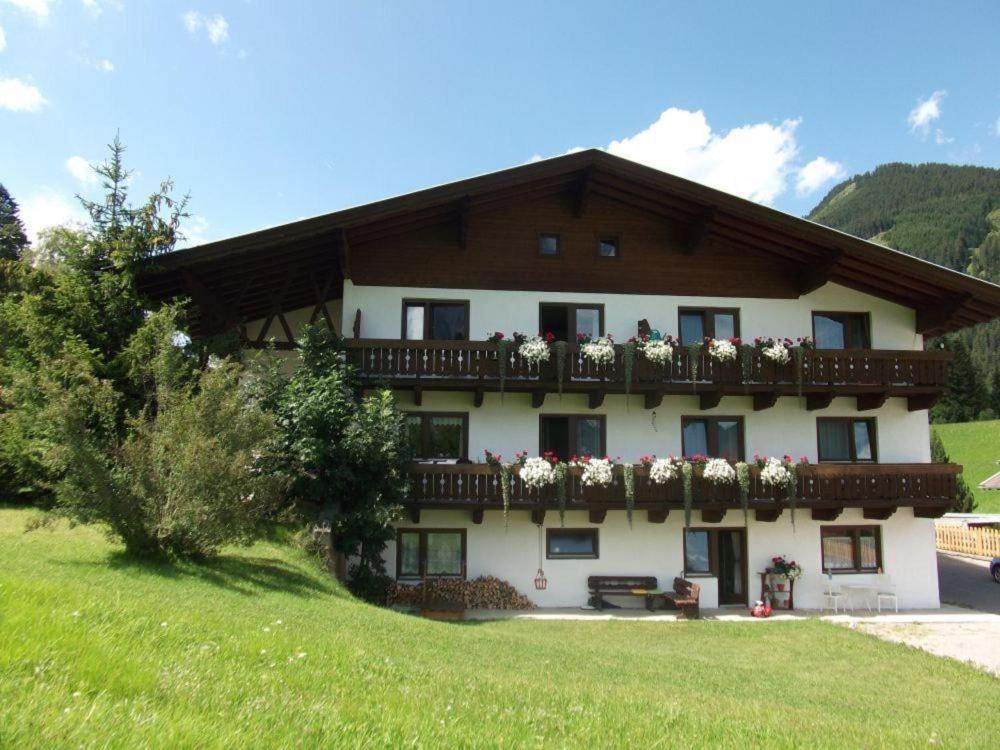 Haus Renate Apartment Lermoos Bagian luar foto