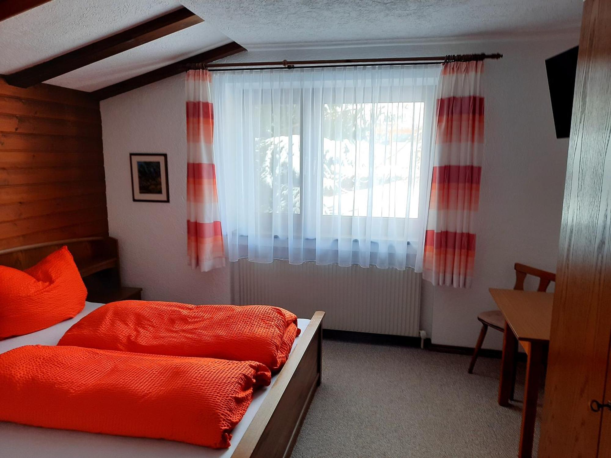 Haus Renate Apartment Lermoos Bagian luar foto