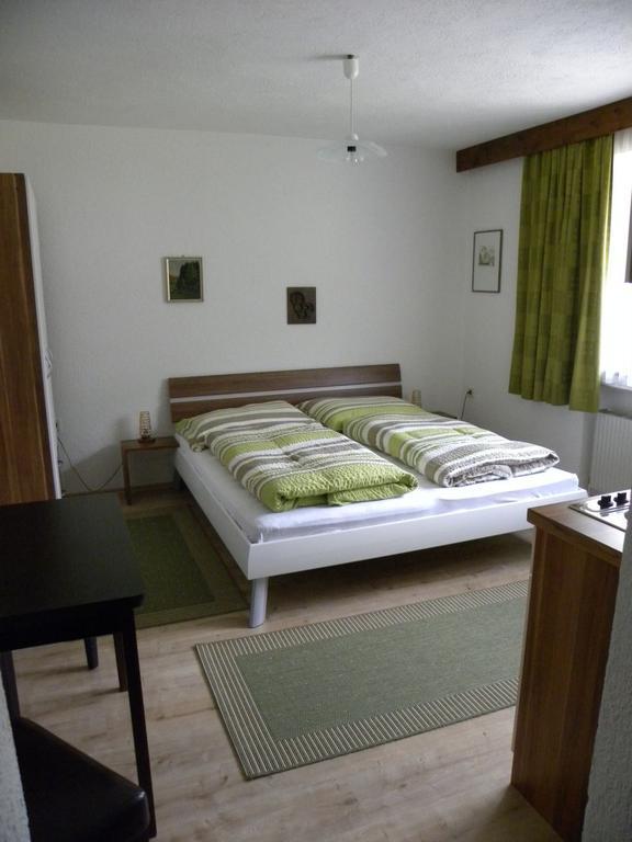 Haus Renate Apartment Lermoos Bagian luar foto